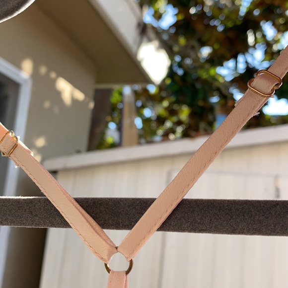 Excellent condition … no wear, hand washed. Sheer baby pink, pleats Sweet/Sexy - Picture 4 of 4